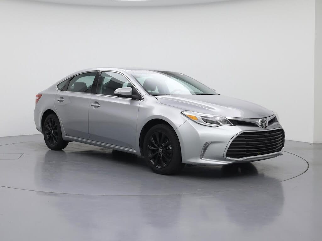 2018 Toyota Avalon XLE