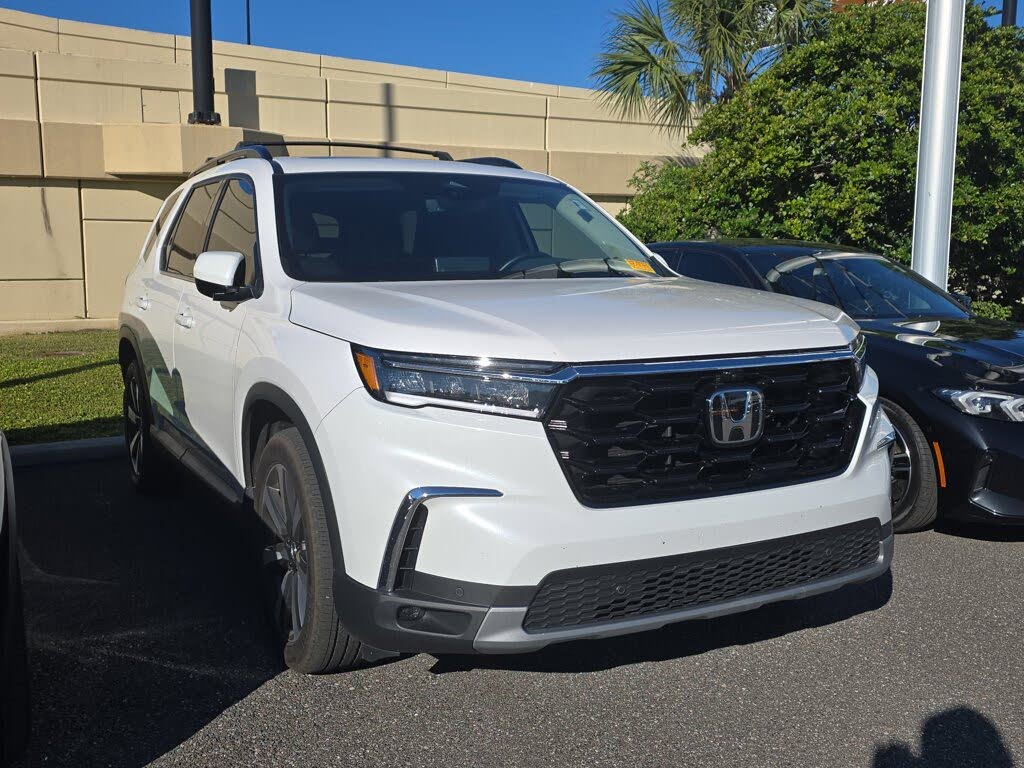 2025 Honda Pilot Elite AWD