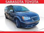Chrysler Town & Country Touring-L FWD