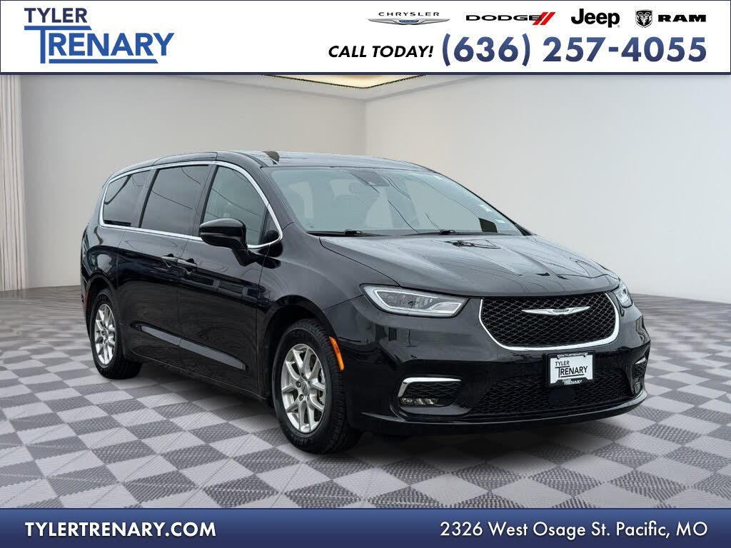 2025 Chrysler Pacifica Select FWD