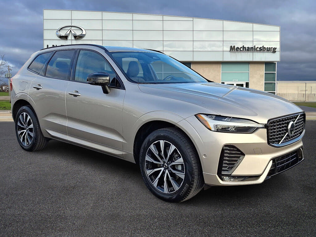 2025 Volvo XC60 B5 Plus Dark Theme AWD