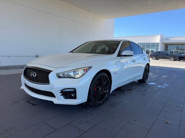 2017 INFINITI Q50 Red Sport 400 AWD
