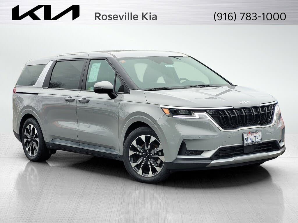 2024 Kia Carnival EX FWD