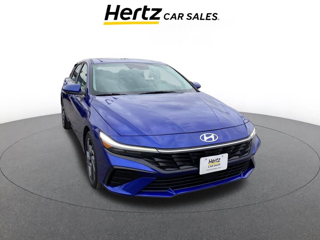 2025 Hyundai Elantra SEL Convenience FWD