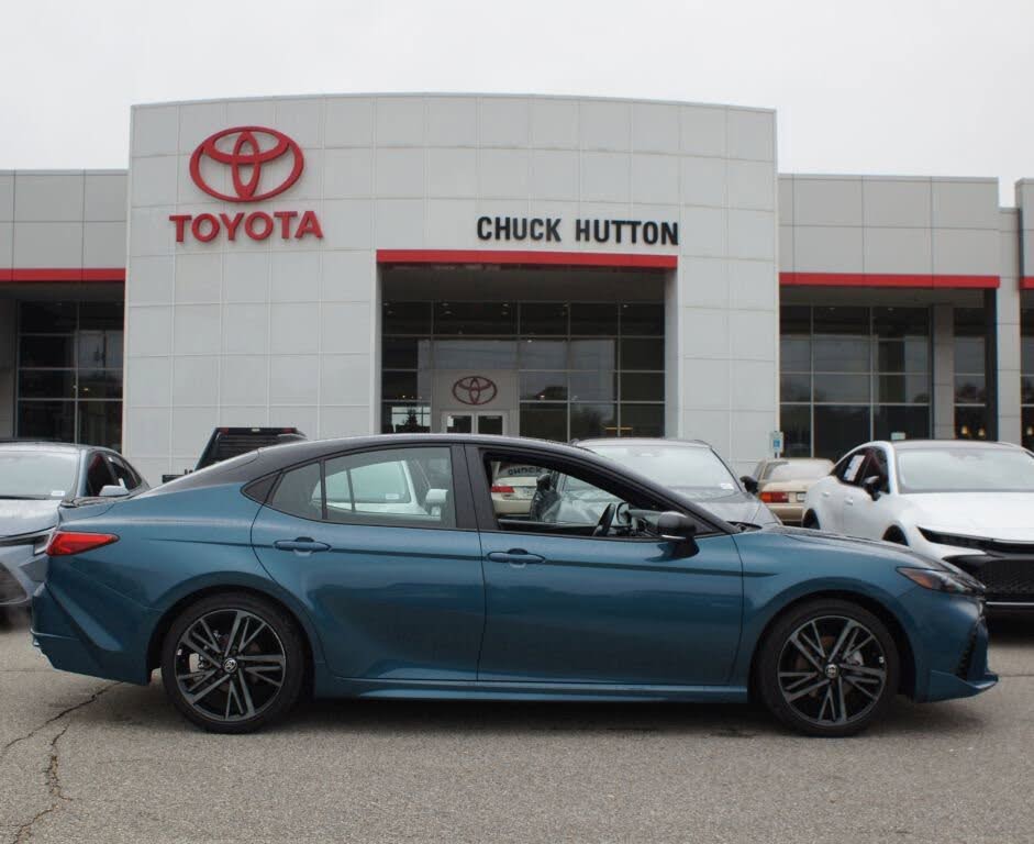 2025 Toyota Camry XSE FWD