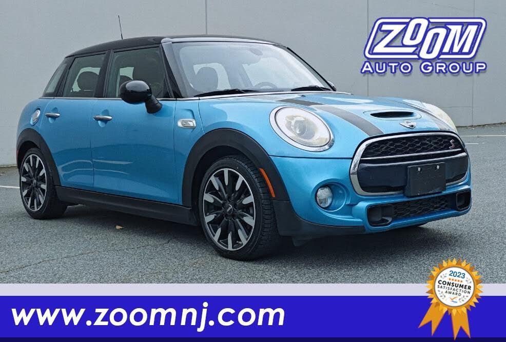 2015 MINI Cooper S 4-Door Hatchback FWD