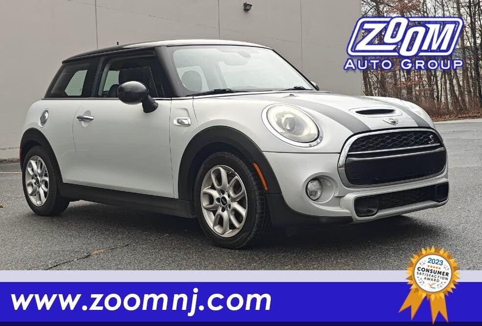 2015 MINI Cooper S 2-Door Hatchback FWD