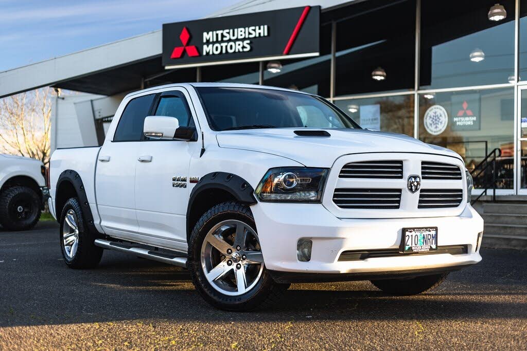2017 RAM 1500 Sport Crew Cab 4WD