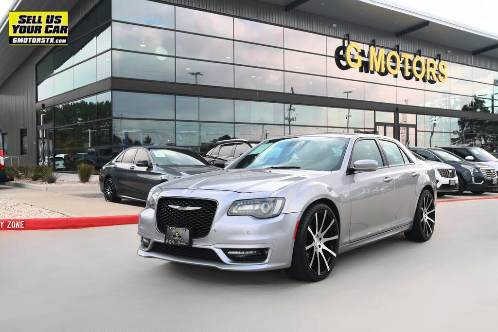 2018 Chrysler 300 S RWD