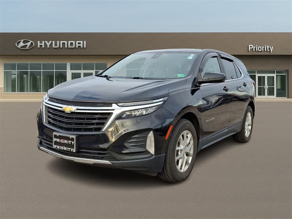 2022 Chevrolet Equinox LT FWD with 1LT