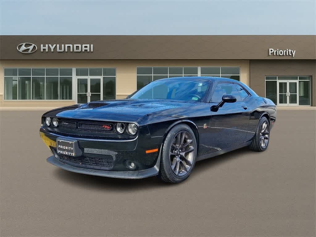 2023 Dodge Challenger R/T Scat Pack RWD