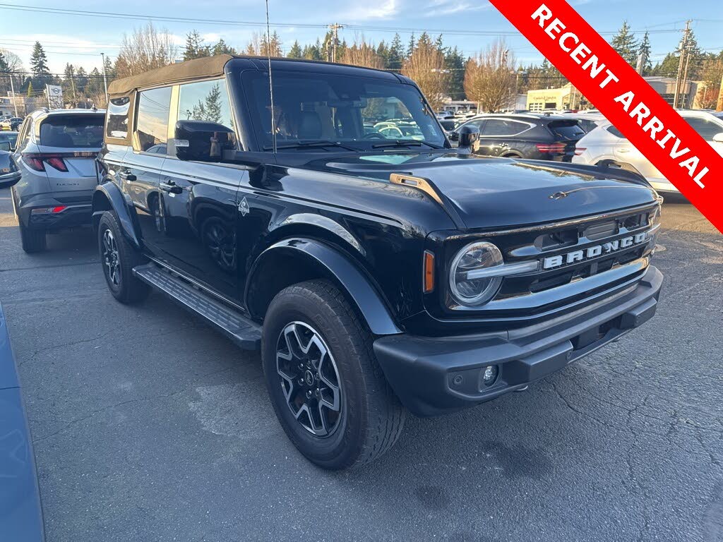 2024 Ford Bronco Outer Banks 4-Door 4WD