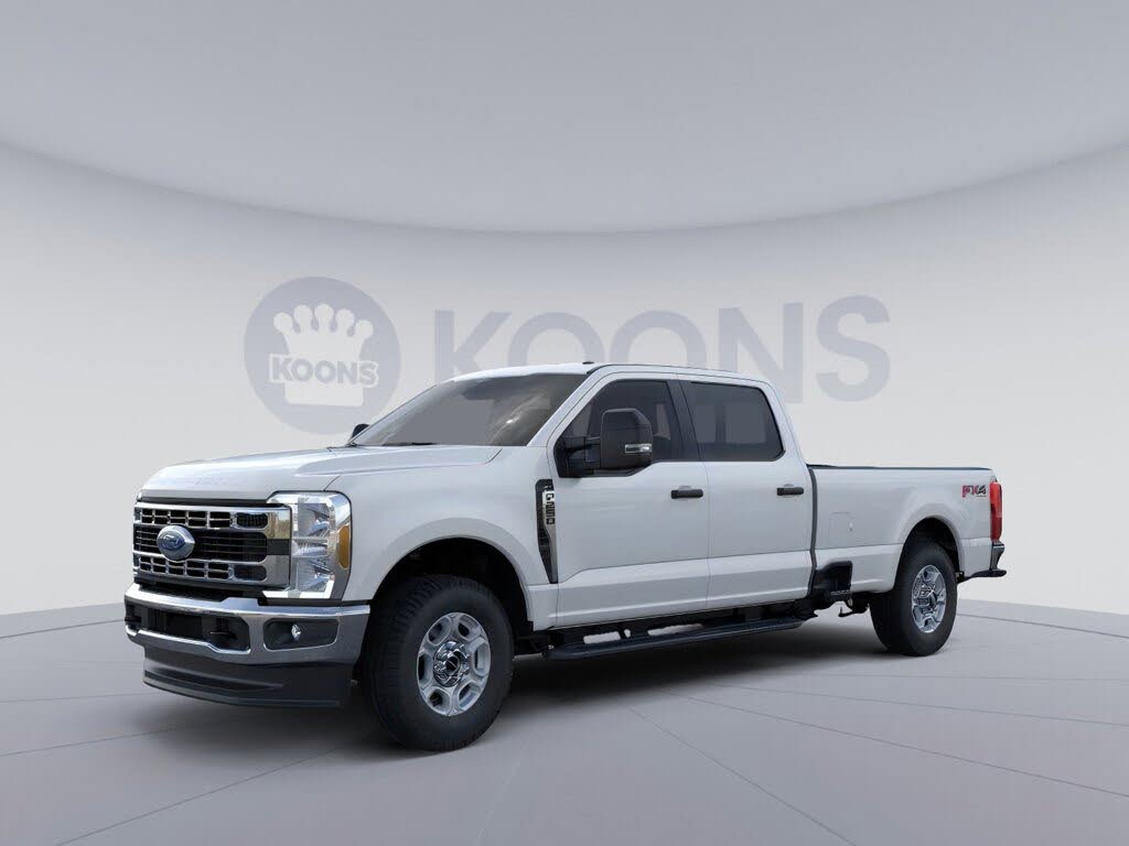 2026 Ford F-250 Super Duty XLT Crew Cab 4WD