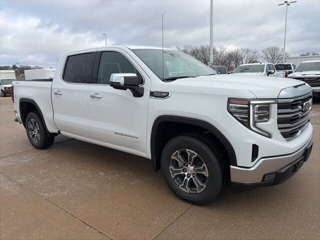 2026 GMC Sierra 1500 SLT Crew Cab 4WD