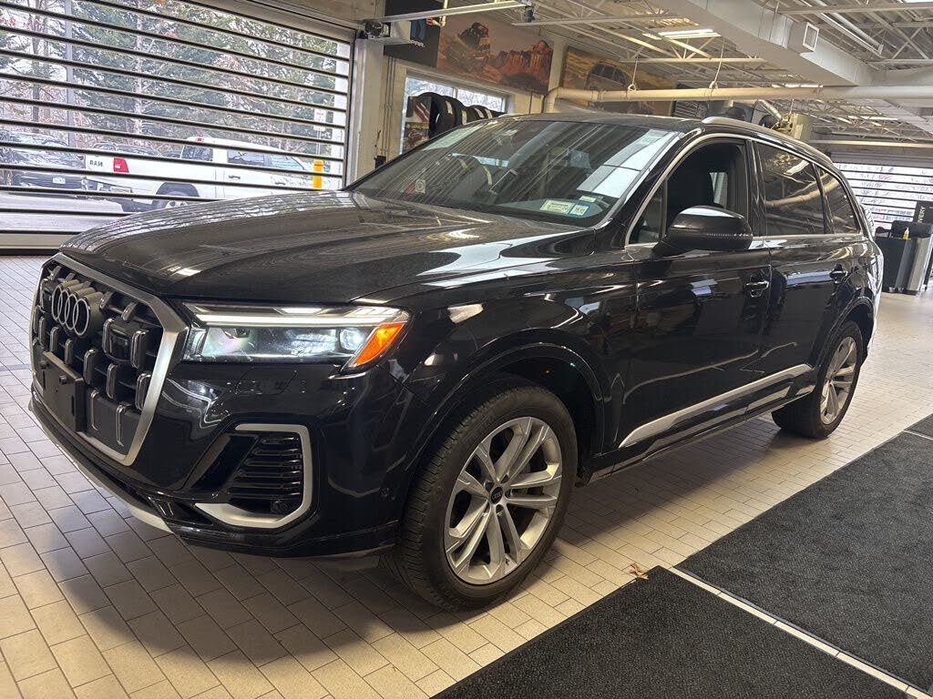 2025 Audi Q7 quattro Premium Plus 55 TFSI