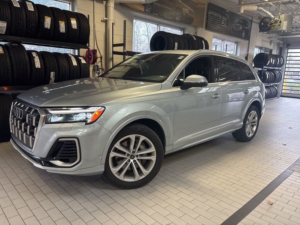 2025 Audi Q7 quattro Premium Plus 55 TFSI