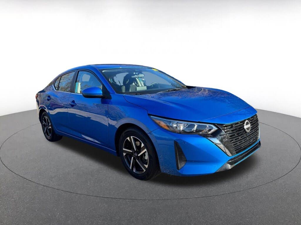 2025 Nissan Sentra SV FWD