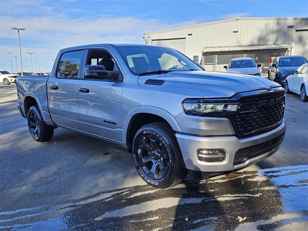2026 RAM 1500 Big Horn Crew Cab 4WD