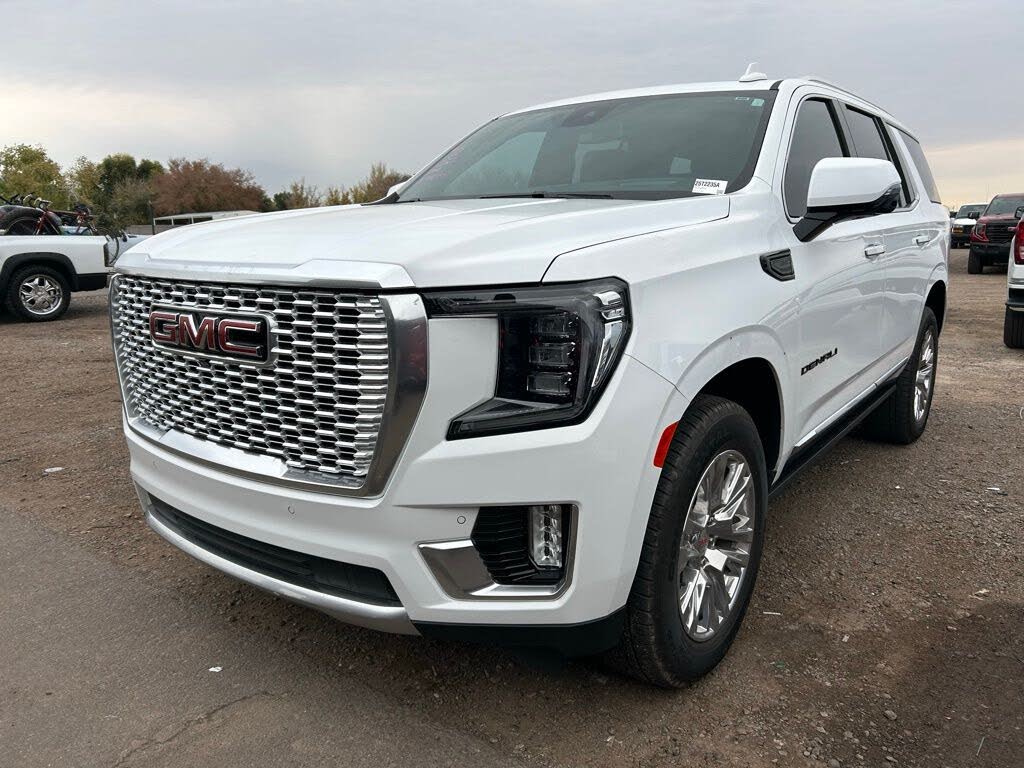 2024 GMC Yukon Denali 4WD