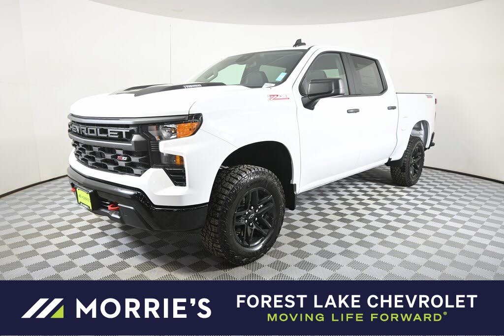 2026 Chevrolet Silverado 1500 Custom Trail Boss Crew Cab 4WD