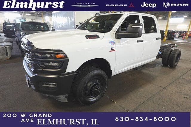 2026 RAM 3500 Chassis Tradesman Crew Cab LB DRW 4WD