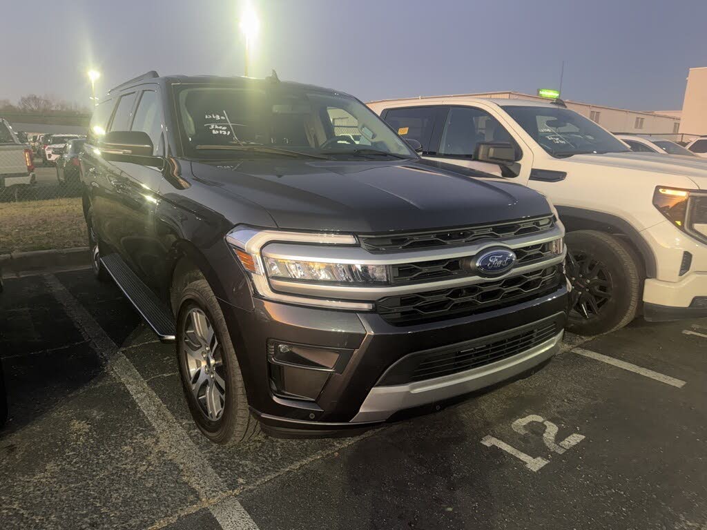 2021 Ford Expedition MAX XLT RWD