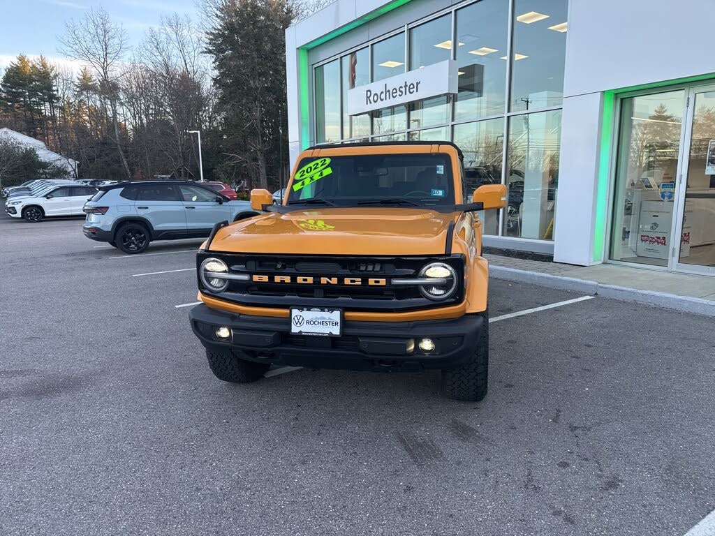 2022 Ford Bronco Outer Banks Advanced 4-Door 4WD