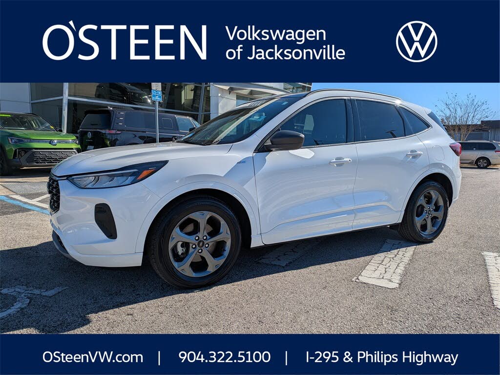 2023 Ford Escape ST-Line FWD