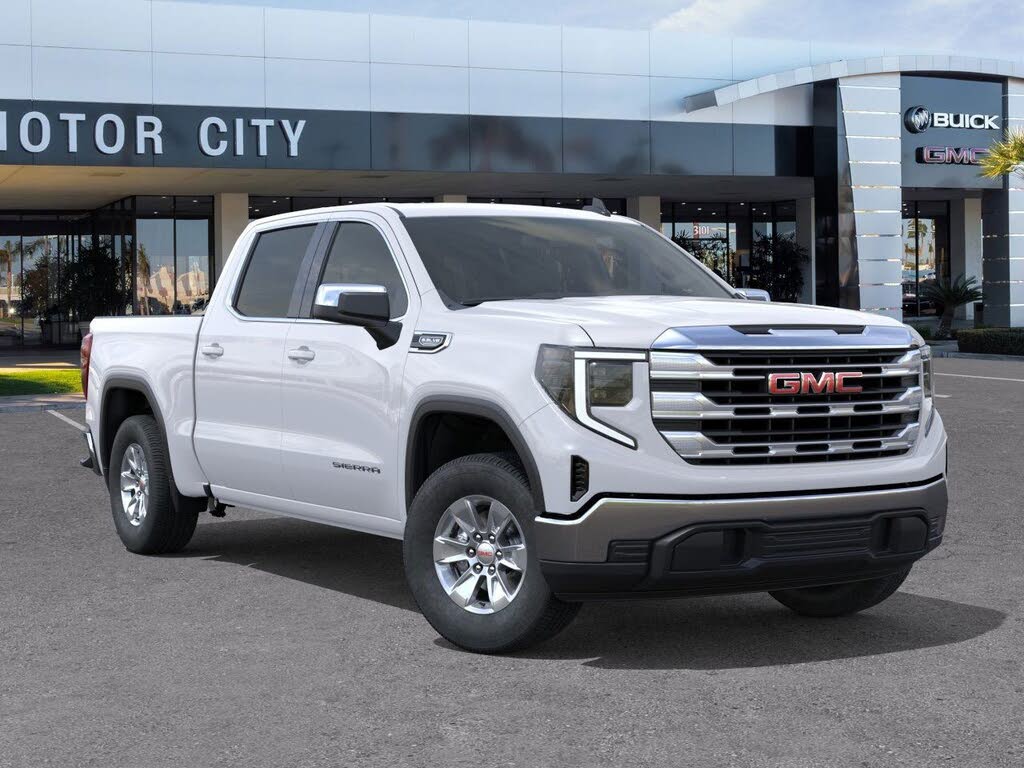 2026 GMC Sierra 1500 SLE Crew Cab RWD