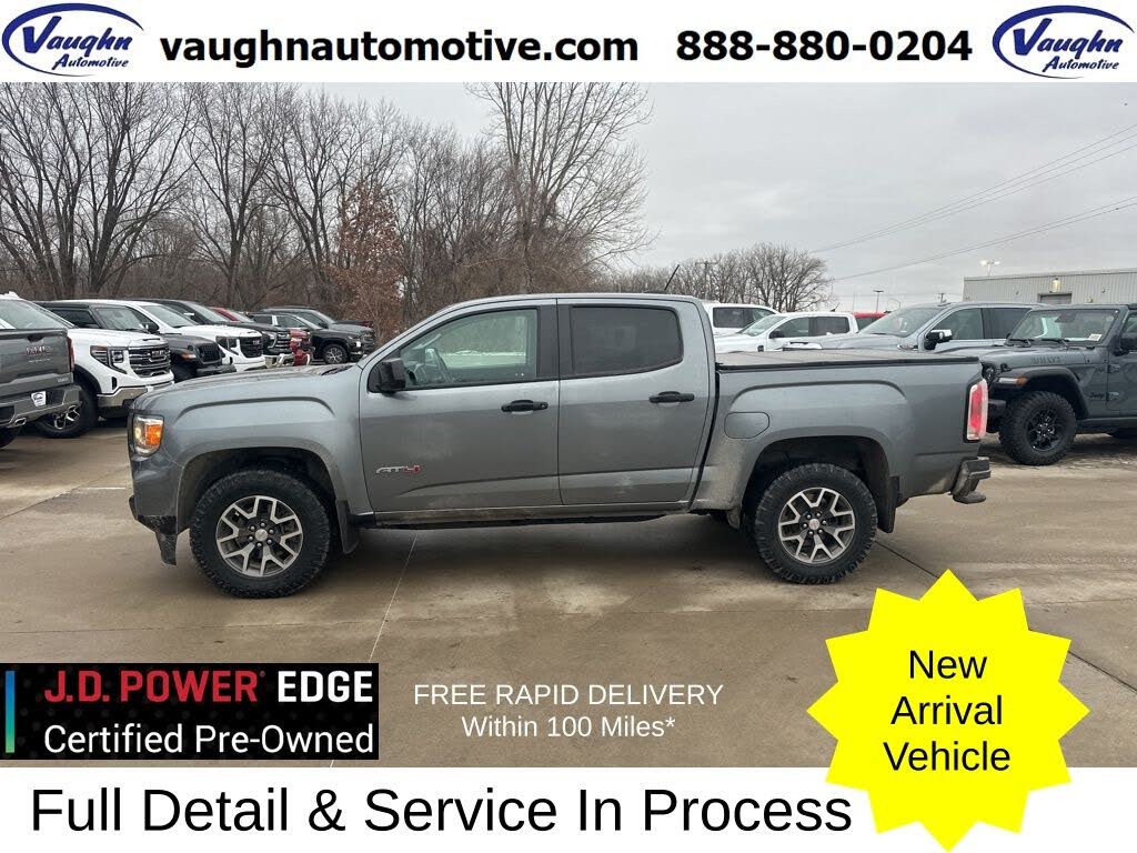 2022 GMC Canyon AT4 Crew Cab 4WD with Leather