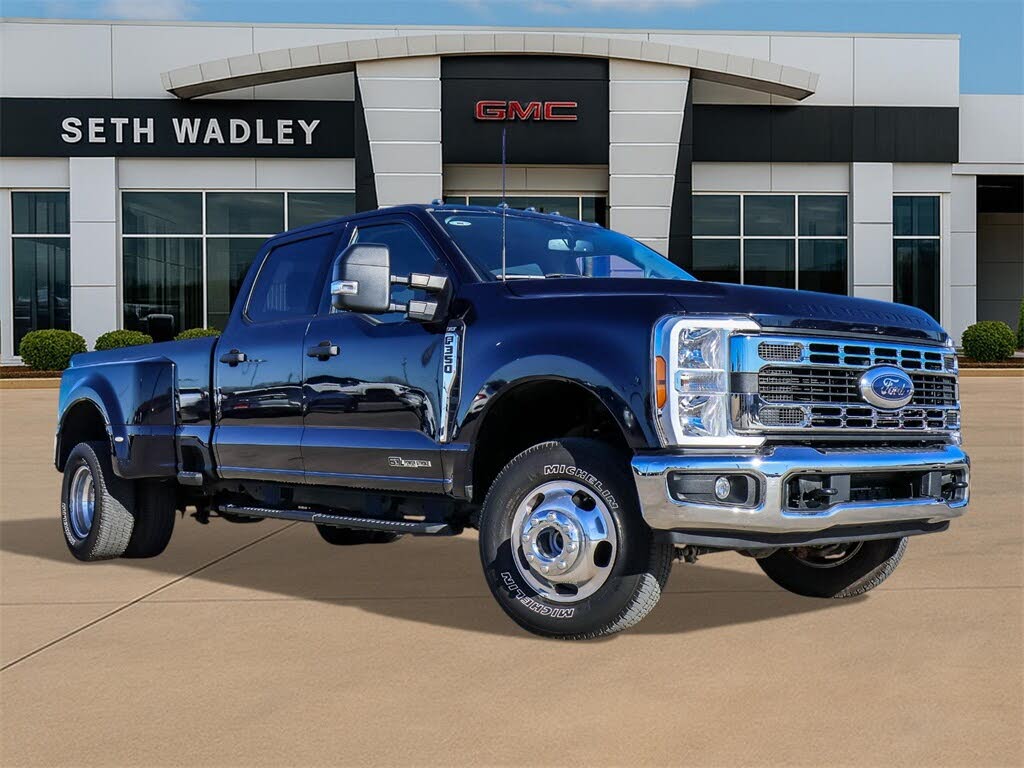 2023 Ford F-350 Super Duty XLT Crew Cab LB DRW 4WD