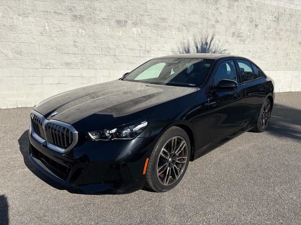 2025 BMW 5 Series 540i xDrive