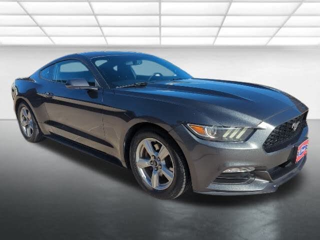 2017 Ford Mustang V6 Coupe RWD