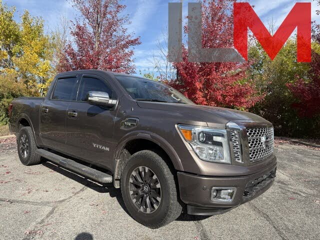 2017 Nissan Titan Platinum Reserve Crew Cab 4WD
