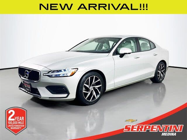 2020 Volvo S60 T6 Momentum AWD