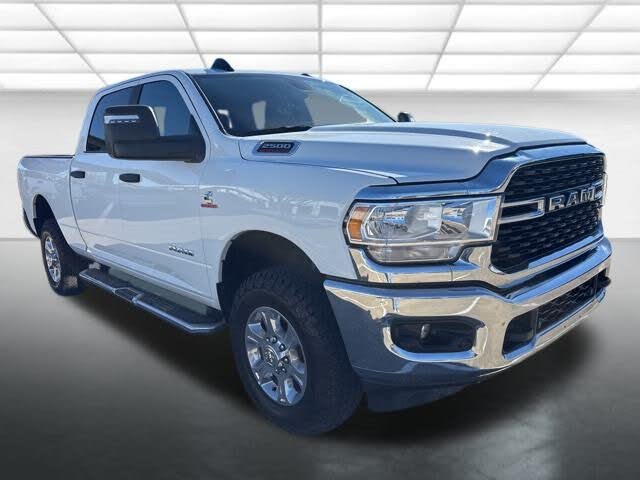 2024 RAM 2500 Big Horn Crew Cab 4WD