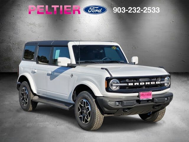 2025 Ford Bronco Outer Banks 4-Door 4WD