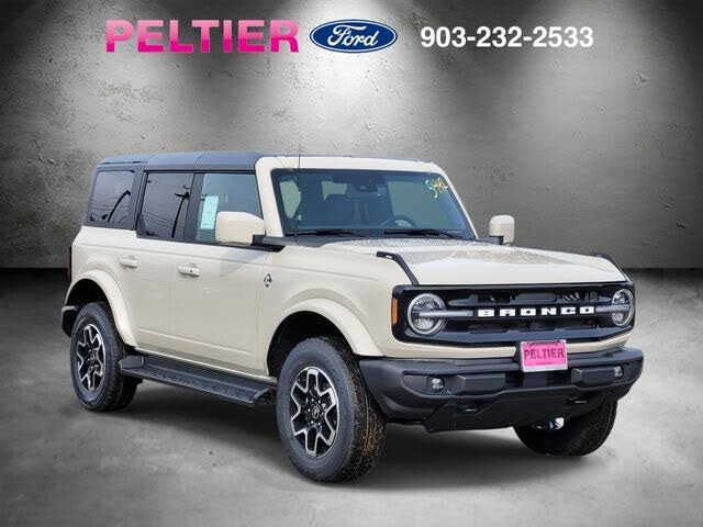 2025 Ford Bronco Outer Banks 4-Door 4WD