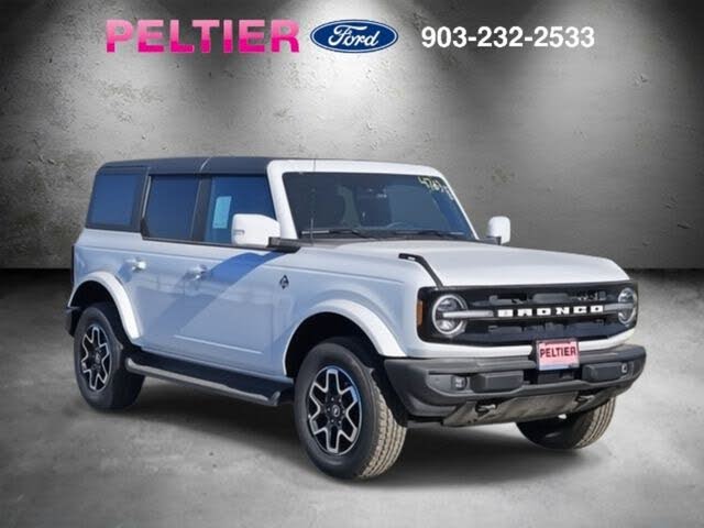 2025 Ford Bronco Outer Banks 4-Door 4WD