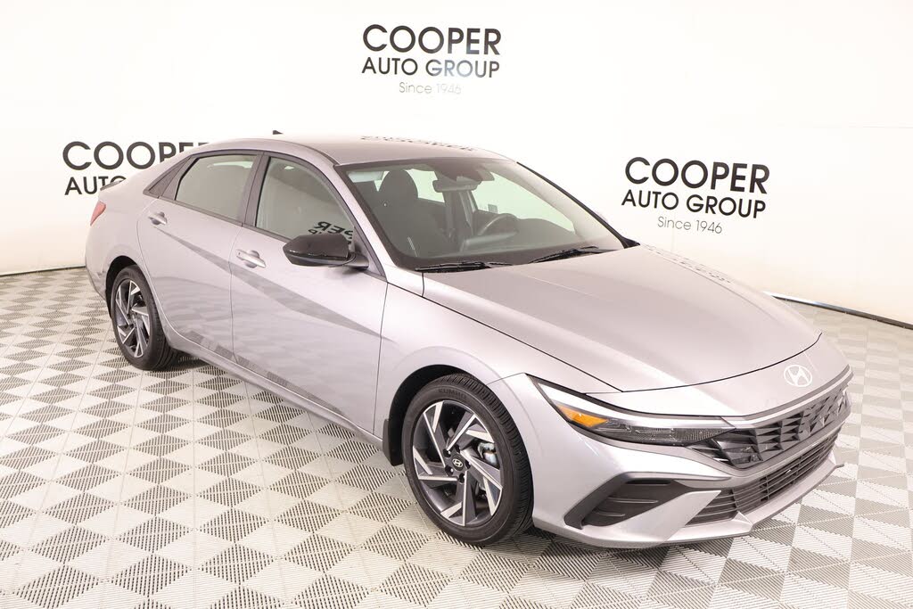 2025 Hyundai Elantra SEL Sport FWD