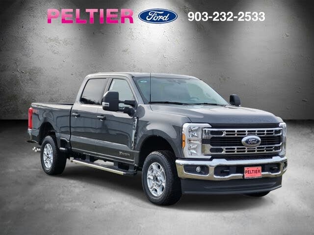 2026 Ford F-250 Super Duty XLT Crew Cab 4WD