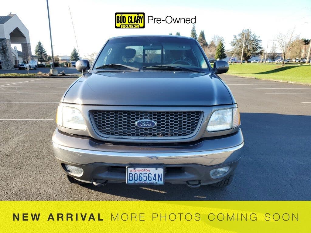 2003 Ford F-150 XL Extended Cab 4WD SB