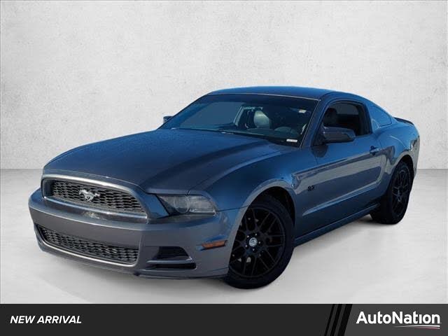 2014 Ford Mustang V6 Coupe RWD
