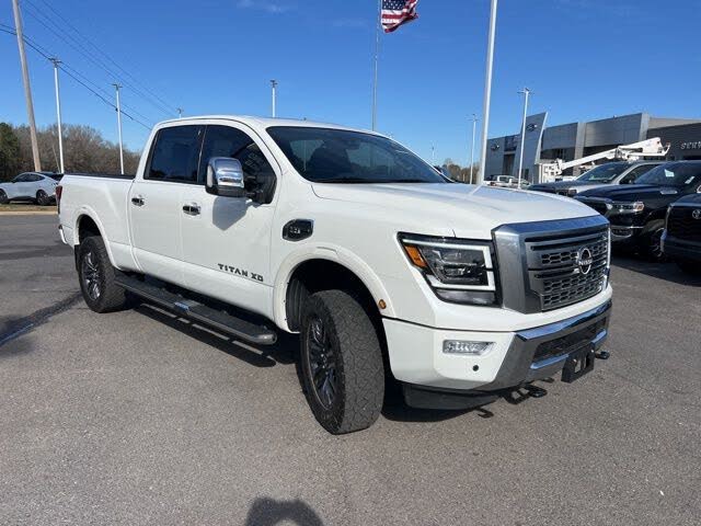 2023 Nissan Titan