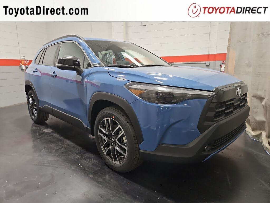 2026 Toyota Corolla Cross XLE FWD