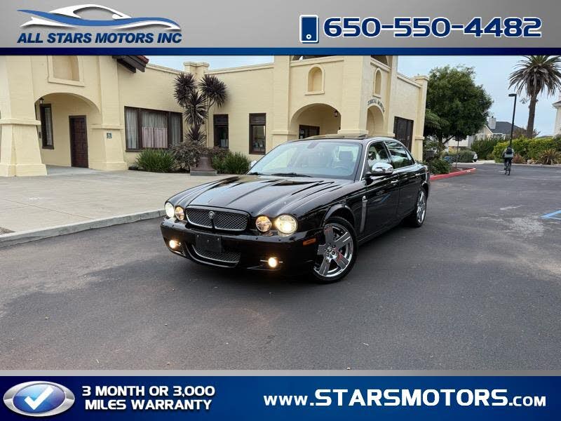 2008 Jaguar XJ-Series XJ Vanden Plas RWD