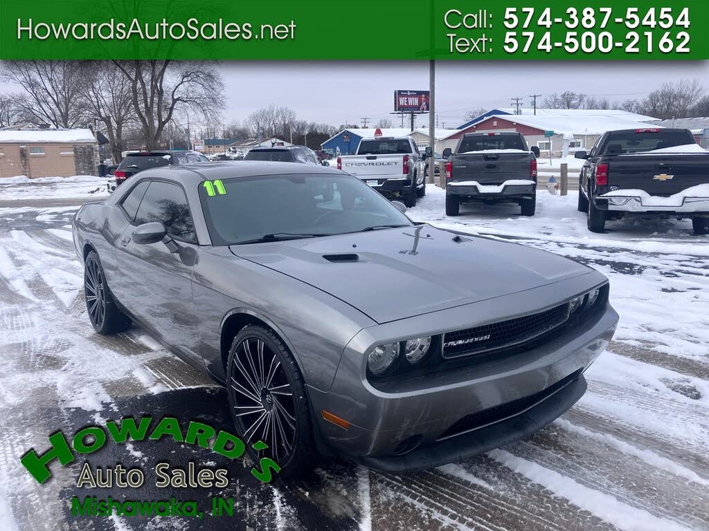 2011 Dodge Challenger SE RWD