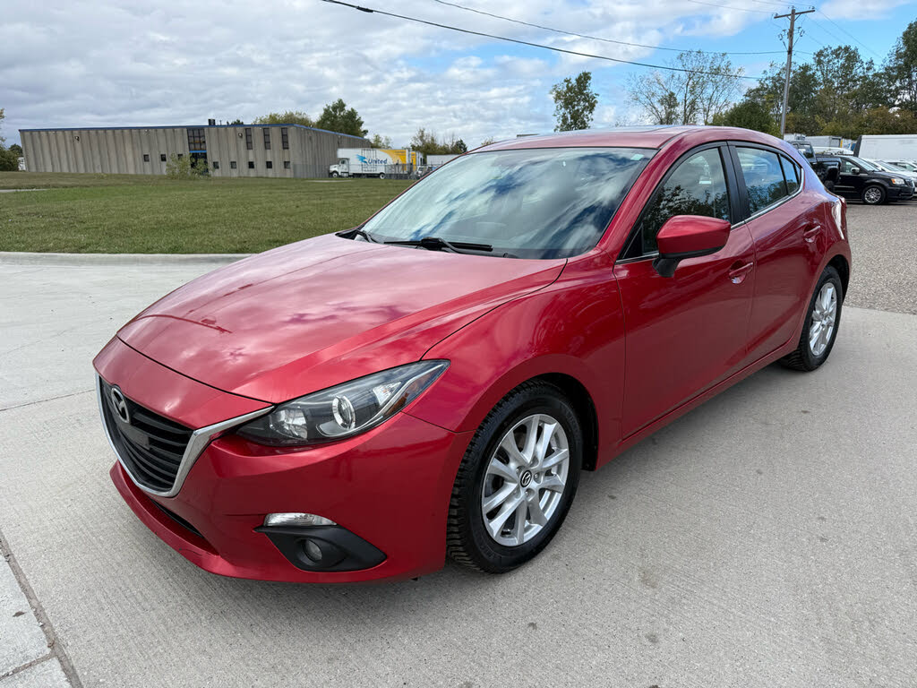 2016 Mazda MAZDA3 i Touring Hatchback