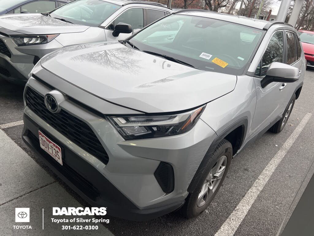 2024 Toyota RAV4 XLE AWD