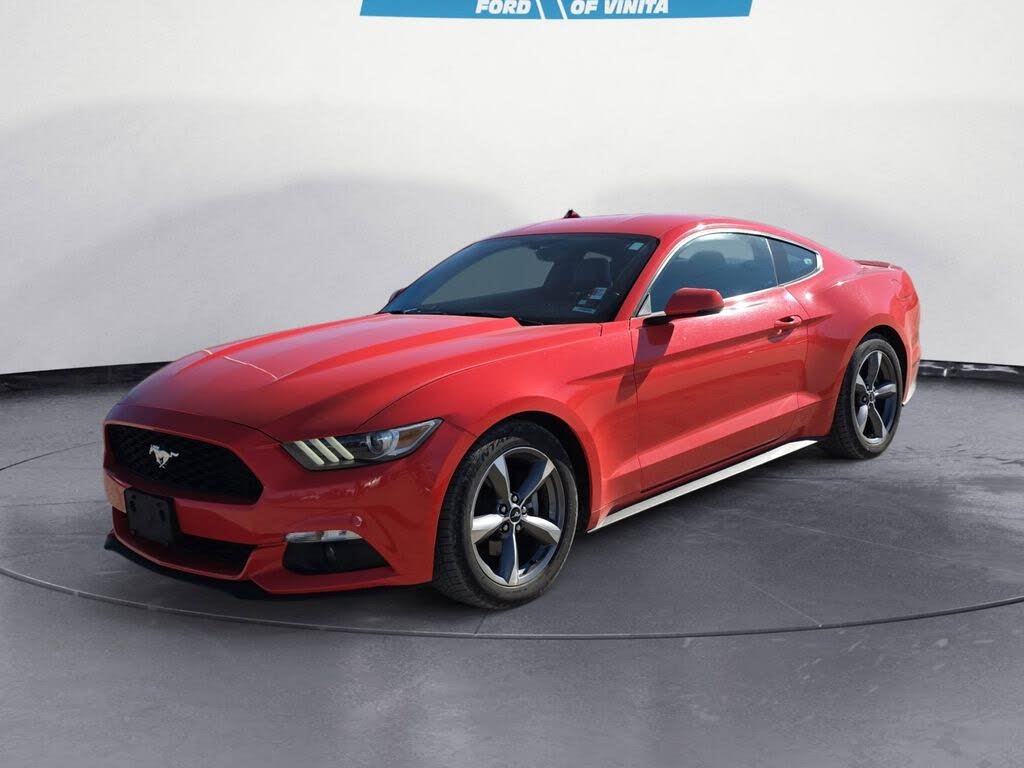 2015 Ford Mustang EcoBoost Premium Coupe RWD